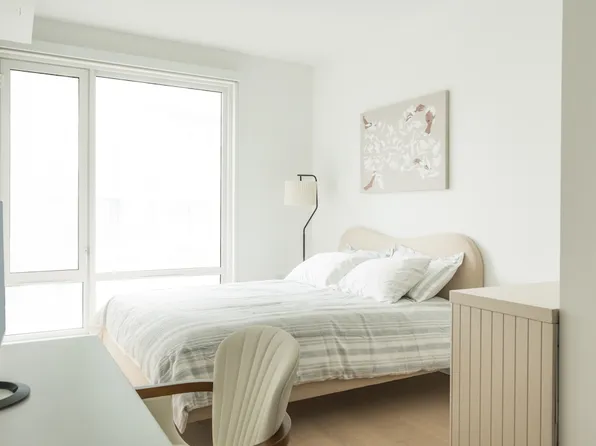 975 Nostrand Avenue image 6 of 22