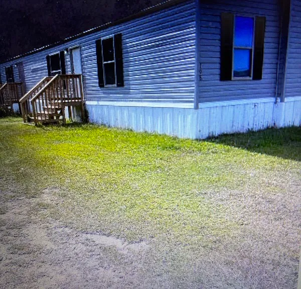 106 Carol Ln — Photo 1