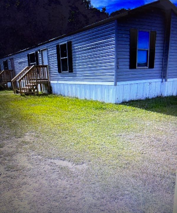 1st image of 106 Carol Ln