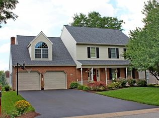 109 Meadow Creek Dr, Landisville, PA 17538