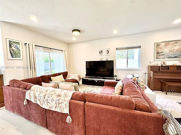 5th image of 396 NE 33rd Ter