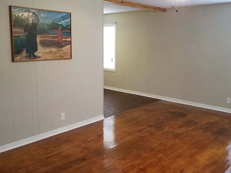 514 McArthur Dr — Photo 3