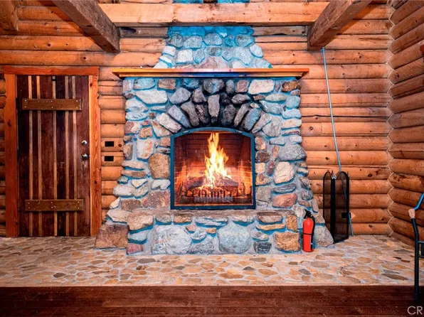 16 Barrett Cyn, Mt Baldy, CA 91759