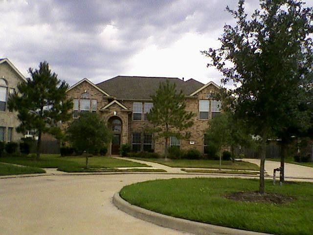 1st image of 5827 Crestview Cv