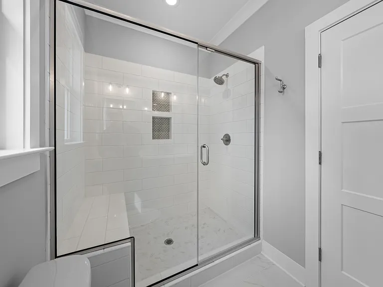 2805 Fawn Ave #B — Photo 13
