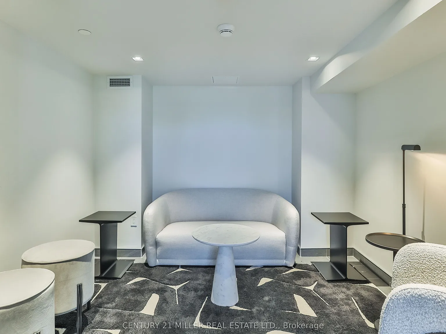 2 bed, $2,190 — Photo 3