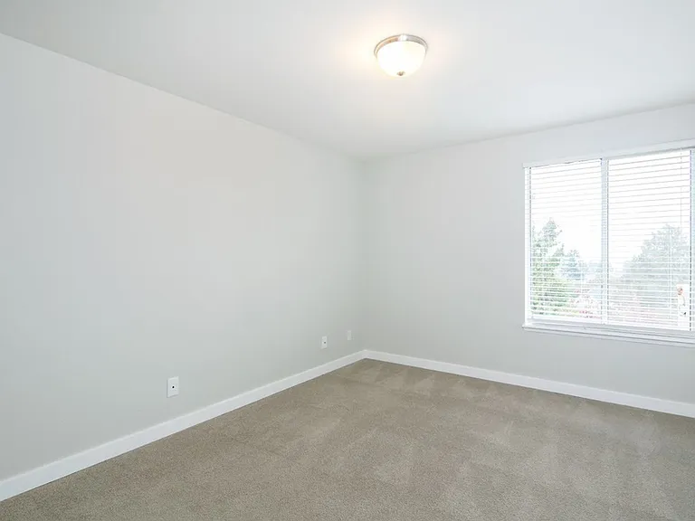 View On California - Spacious with Modern Updates, fireplace (select units) & private balcony | P... — Photo 38