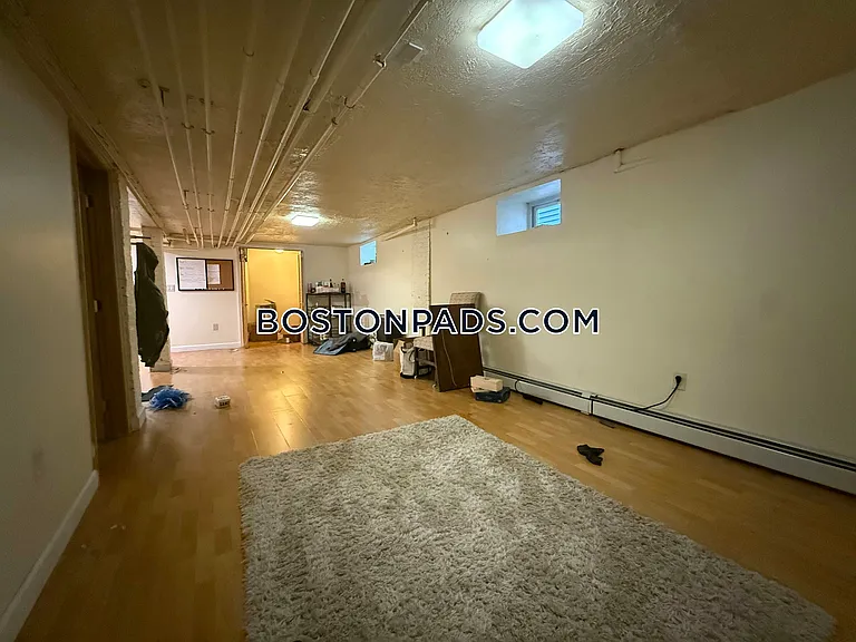 64 Pleasant St #1 — Photo 34