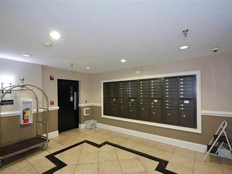 3635 E Paces Cir NE #1407 — Photo 34