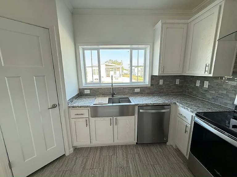 3518 Campari Dr #140 — Photo 12