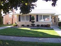 1st image of 10540 S Kolmar Ave