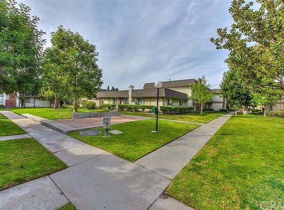 2nd image of 2019 E Saddlewood Ln