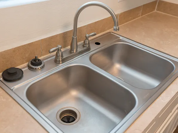 Golf Park, 1750 S Oliver Ave #B102, Wichita, KS 67218