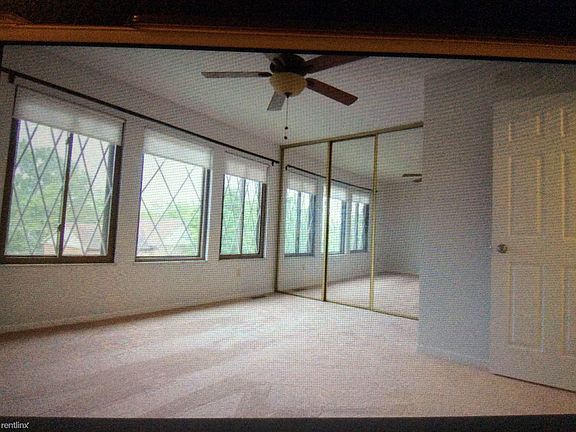 Front bedroom IMG_0405