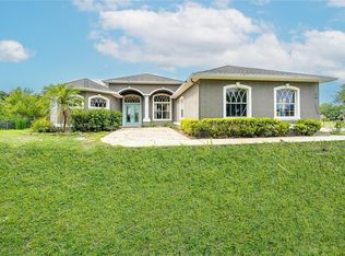 26620 Easy St, Wesley Chapel, FL 33544