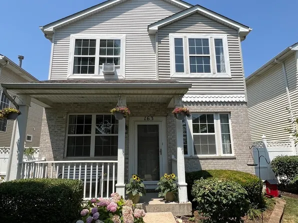 163 Mountain Laurel Ct, Romeoville, IL 60446