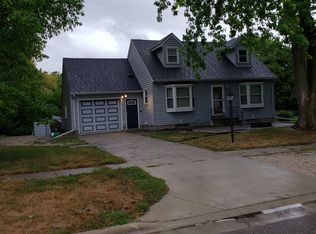 305 E Maple St, Ringsted, IA 50578