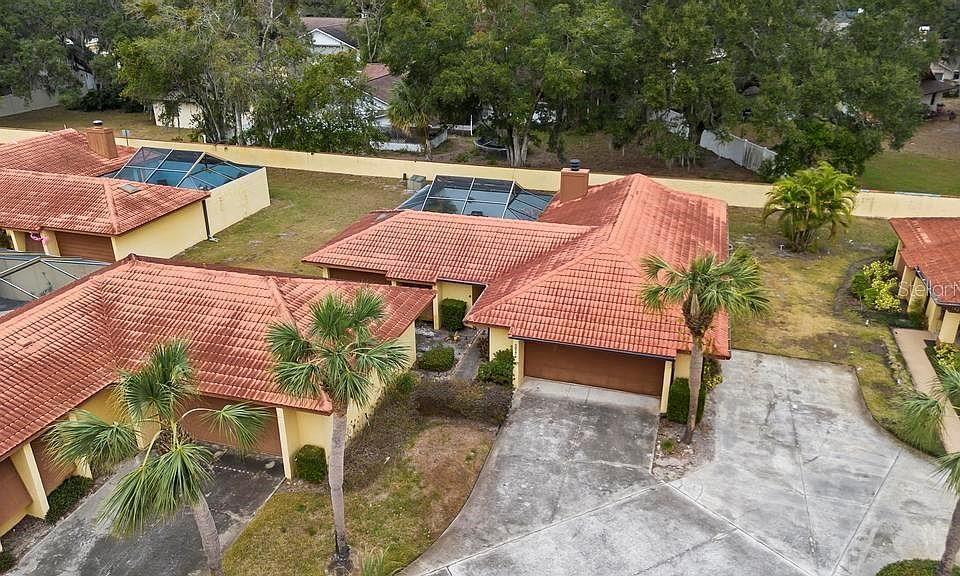 1st image of 5027 Jamaica Cir #7