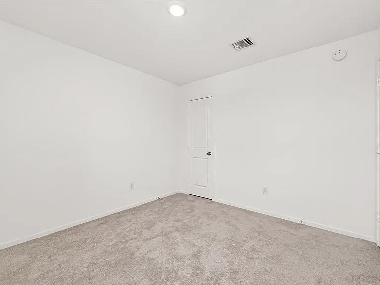 18634 Scopello Dr — Photo 38