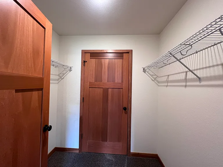 3253 Gateway Dr — Photo 9
