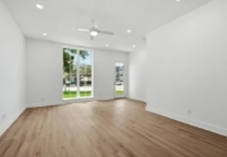 3321 S University Dr — Photo 10