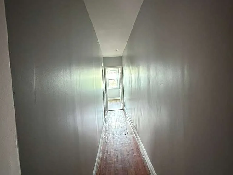 1814 Penrose Ave — Photo 18