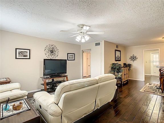 2nd image of 200 Saint Andrews Blvd APT 2611