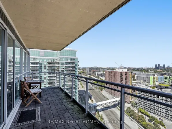 80 Western Battery Rd #2304, Toronto, ON M6K 3S1