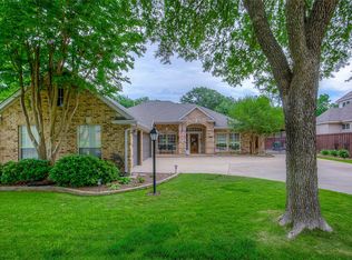 6910 Tartan Trl, Garland, TX 75044