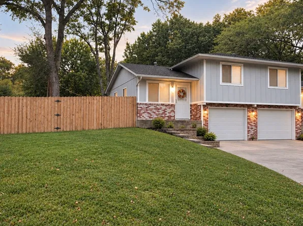 5416 Knox Ave, Shawnee, KS 66203