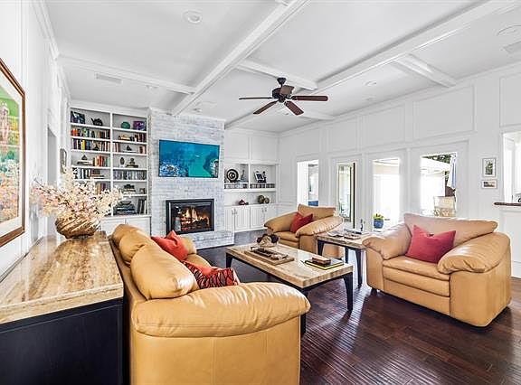 5th image of 6618 Elvedon Dr