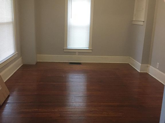 3rd image of 629 Arthur St