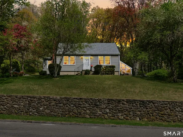 41 Emma Street, Seymour, CT 06483