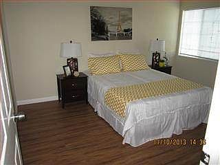 3rd image of 10311 Serrano Ave