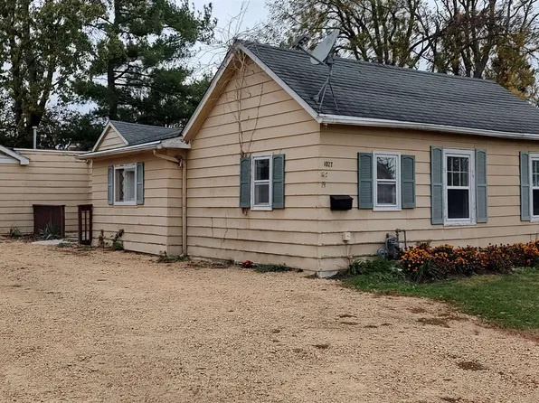 1027 Garfield Ave, Belvidere, IL 61008