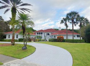 21190 Sweetwater Ln N, Boca Raton, FL 33428