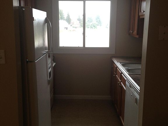 5th image of 47327 National Rd APT 1
