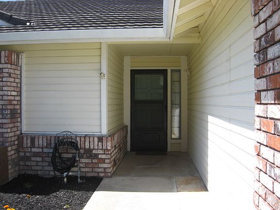 2nd image of 5109 Durley Dr
