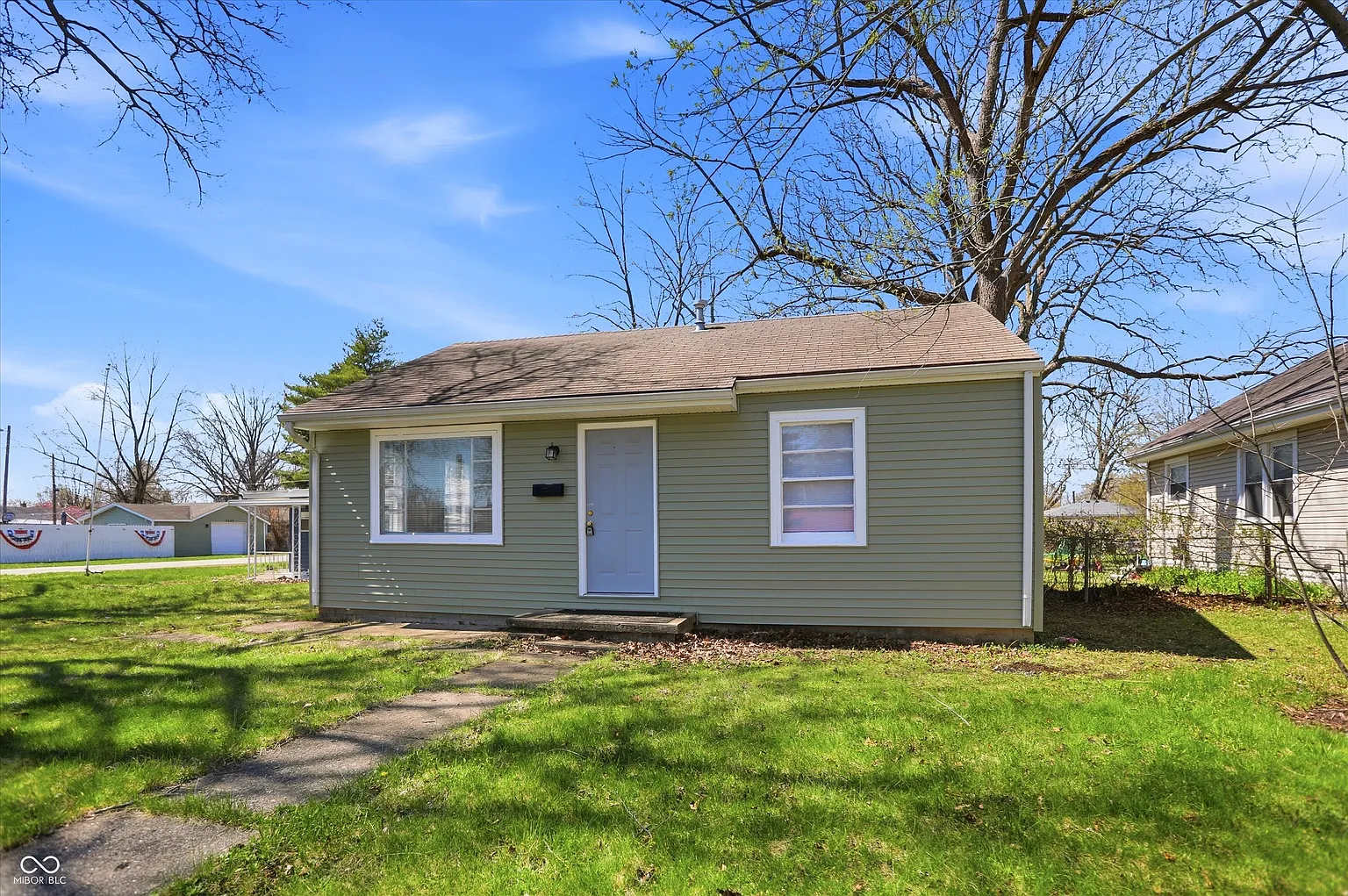 2505 N Purdum St photo 1