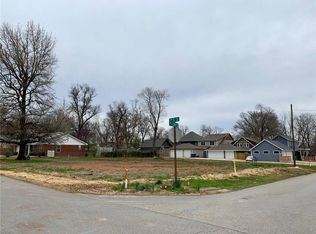 508 SW 5th St, Bentonville, AR 72712