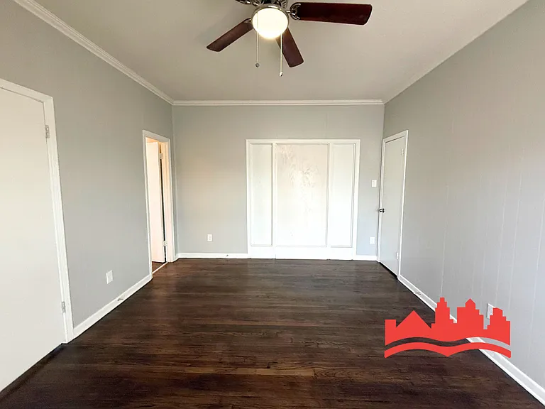 2244 Cypress Cir — Photo 11