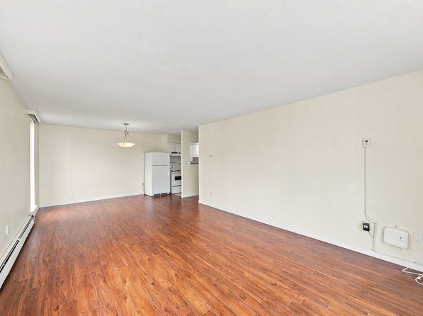 2 bedroom rental in West Vancouver — photo 7