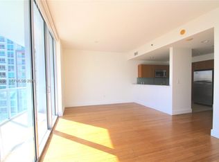 1050 Brickell Ave APT 1812, Miami, FL 33131
