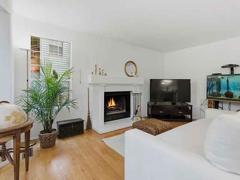 8812 133rd Ave NE — Photo 3