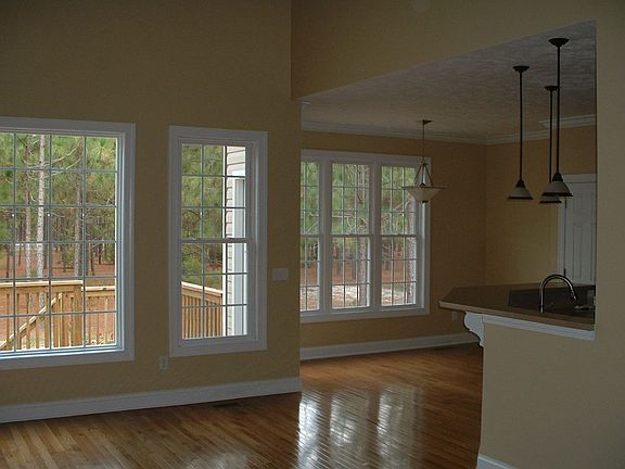 Spacious Family Room