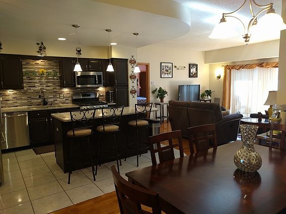 2nd image of 7400 W Lawrence Ave Unit 332