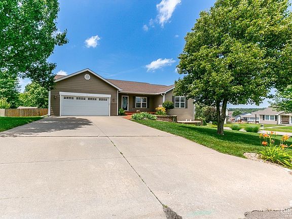 2nd image of 429 Haventon Dr