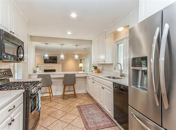 5th image of 6655 W Milhaven Dr