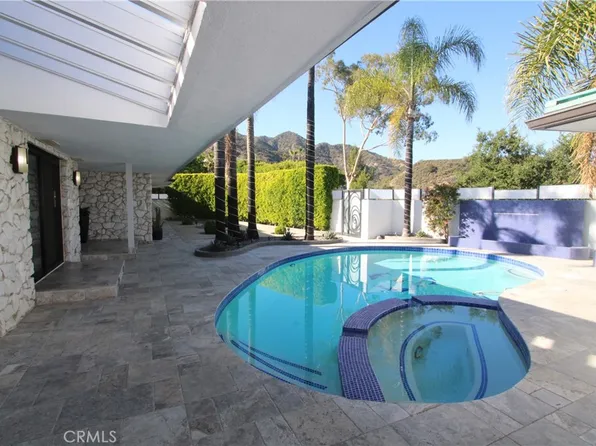 1895 Starvale Rd, Glendale, CA 91207