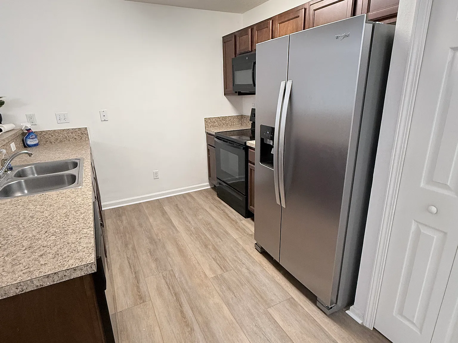 2360 Golden Lake Loop — Photo 2